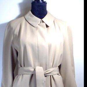 Burberry Unisex Tan Trench Coat, with Belt, Hidden Buttons